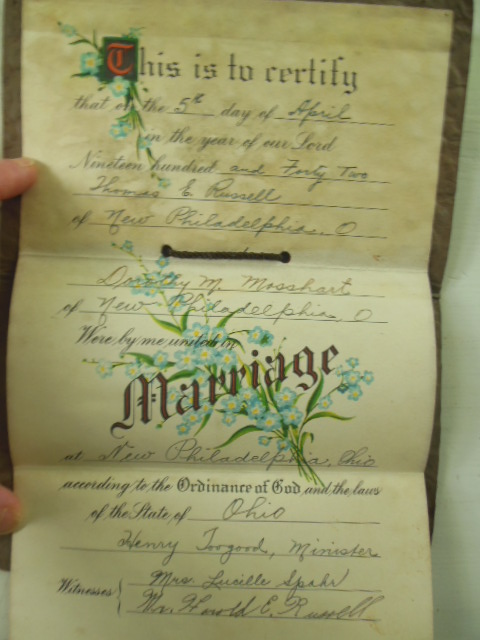 Image for Marriage Certificate New Philadelphia, Ohio Russell-Mosshart 1942